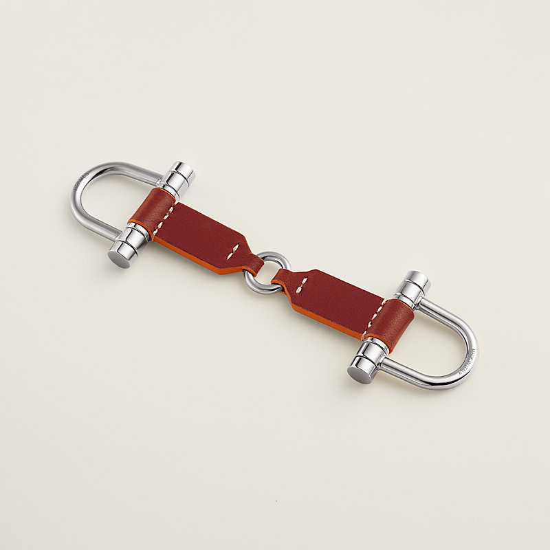 スカーフリング 《ドゥブルD・サングル》 | Hermès - エルメス-公式サイト